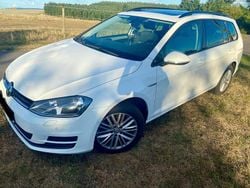 Weiß Gebraucht 2015 VW Golf VII Kombi | 8.399 € (Guter Preis)