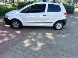 Weiß Gebraucht 2009 VW Fox Kleinwagen | 1.050 € (Guter Preis)