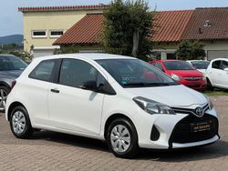 Weiß Gebraucht 2015 Toyota Yaris Life | 6.999 € (Guter Preis)
