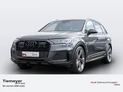 Grau Gebraucht 2023 Audi Q7 Competition SUV | 77.970 € (Fairer Preis)