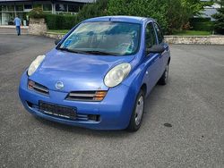 Blau Gebraucht 2003 Nissan Micra Kleinwagen | 490 €