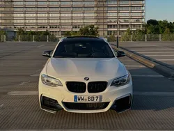 Weiß Gebraucht 2017 BMW M240 M Performance Coupé | 30.499 € (Fairer Preis)