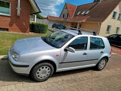 Silber Gebraucht 1998 VW Golf IV Limousine | 3.300 € (Teuer)