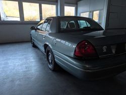 Grün Gebraucht 2005 Ford Crown Victoria Limousine | 10.499 €