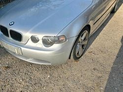 Silber Gebraucht 2004 BMW 320 Kleinwagen | 2.250 € (Guter Preis)
