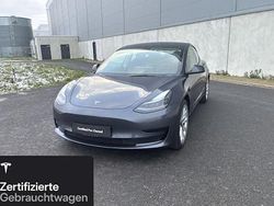 Silber Gebraucht 2021 Tesla Model 3 Standard Range Limousine | 24.500 € (Fairer Preis)