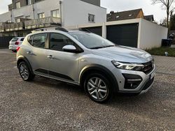 Grau Gebraucht 2021 Dacia Sandero Expression Limousine | 11.500 € (Teuer)