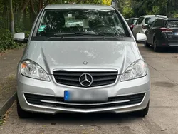 Silber Gebraucht 2011 Mercedes A180 Van / Kleinbus | 6.899 € (Fairer Preis)