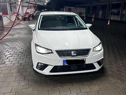 Weiß Gebraucht 2023 Seat Ibiza Style Kleinwagen | 19.500 € (Fairer Preis)