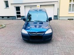 Blau Gebraucht 2007 Opel Combo Van / Kleinbus | 1.500 € (Superpreis)