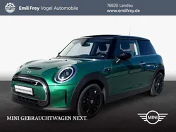 Grün Gebraucht 2023 Mini Cooper SE Classic Kleinwagen | 21.290 € (Fairer Preis)