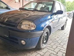 Blau Gebraucht 1998 Renault Clio II Kleinwagen | 1.200 €