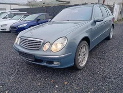 Grau Gebraucht 2004 Mercedes E200 Elegance Kombi | 3.399 € (Fairer Preis)