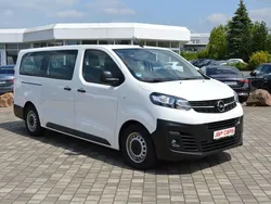 Jade weiss/arktis weiss Gebraucht 2022 Opel Vivaro Van | 22.490 € (Etwas zu teuer)