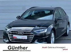Mythosschwarz metallic Gebraucht 2024 Audi A4 Advanced Kombi | 37.000 € (Fairer Preis)