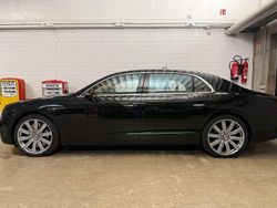 Grün Gebraucht 2015 Bentley Flying Spur Mulliner Limousine | 62.900 €