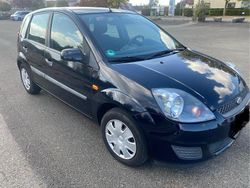 Violet Gebraucht 2007 Ford Fiesta Kleinwagen | 2.550 € (Fairer Preis)