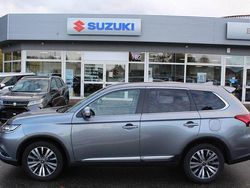 Grau Gebraucht 2019 Mitsubishi Outlander Diamant Edition SUV | 23.880 € (Teuer)