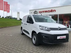 Weiss icy Neu 2024 Citroën Berlingo Van / Kleinbus | 21.390 € (Fairer Preis)