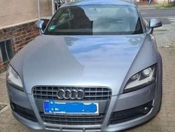 Silber Gebraucht 2009 Audi TT Sport Coupé | 7.800 €