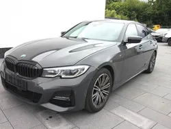 Grau Gebraucht 2021 BMW 330 M Sport Limousine | 26.900 € (Teuer)