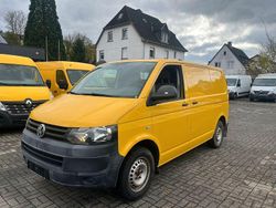 Gelb Gebraucht 2014 VW T5 Van | 7.900 €
