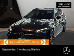 Grau Gebraucht 2023 Mercedes C300 AMG Kombi | 44.890 € (Fairer Preis)
