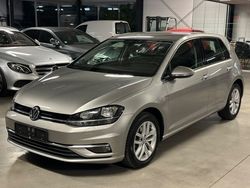 Silber Gebraucht 2017 VW Golf VII Comfortline Limousine | 10.490 €