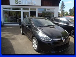Schwarz Gebraucht 2016 Renault Clio IV LIMITED Limousine | 8.990 € (Fairer Preis)