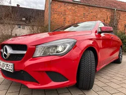 Rot Gebraucht 2016 Mercedes CLA250 Limousine | 19.499 € (Fairer Preis)