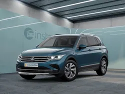 Blau Gebraucht 2024 VW Tiguan Elegance SUV | 40.550 € (Fairer Preis)