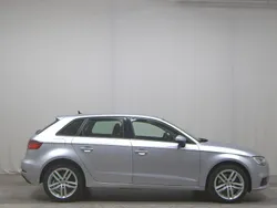 Silber Gebraucht 2020 Audi A3 Comfort Limousine | 16.980 € (Superpreis)