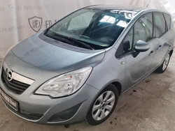 Silber Gebraucht 2010 Opel Meriva Edition Van / Kleinbus | 2.490 € (Guter Preis)