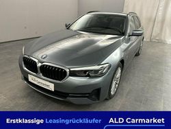Grau Gebraucht 2022 BMW 530e Sport Line Kombi | 27.980 € (Superpreis)
