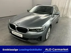 Grau Gebraucht 2022 BMW 530e Sport Line Kombi | 28.980 € (Guter Preis)