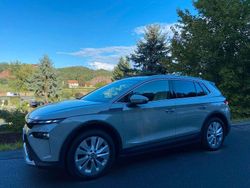 Grau Neu 2025 Skoda Elroq Loft SUV | 44.990 € (Guter Preis)