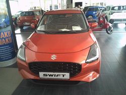 Orange Neu 2025 Suzuki Swift Club Limousine | 18.790 €