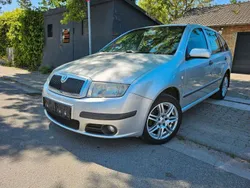 Grau Gebraucht 2008 Skoda Fabia Kombi | 1.999 € (Guter Preis)
