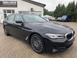 Schwarz Gebraucht 2021 BMW 530e Sport Line Kombi | 28.900 € (Superpreis)