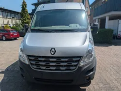 Grau Gebraucht 2011 Renault Master Van | 8.900 €