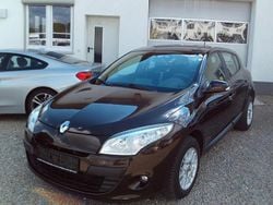 Braun Gebraucht 2012 Renault Mégane III Limousine | 4.400 € (Guter Preis)