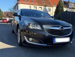 Schwarz Gebraucht 2015 Opel Insignia Limousine | 8.500 € (Fairer Preis)