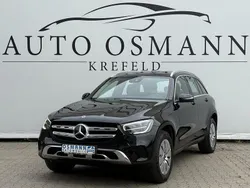 Schwarz Gebraucht 2021 Mercedes GLC300e SUV | 28.950 € (Fairer Preis)