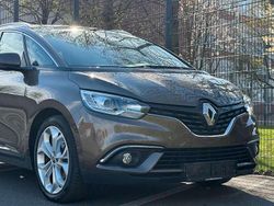 Braun Gebraucht 2018 Renault Grand Scénic LIMITED Van / Kleinbus | 12.222 €