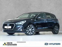 Phantom black / mic (metallic) Gebraucht 2019 Hyundai i30 Premium Limousine | 16.790 € (Fairer Preis)