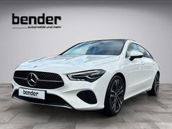 Weiß Gebraucht 2024 Mercedes CLA180 Shooting Brake Progressive Kombi | 29.700 €