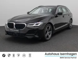 Schwarz ii668schwarz Gebraucht 2021 BMW 520 Sport Line Limousine | 26.999 € (Guter Preis)