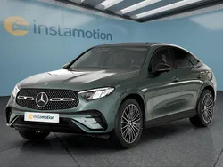 Grün Gebraucht 2025 Mercedes GLC300e SUV | 75.699 €