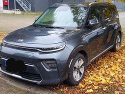 Grau Gebraucht 2019 Kia Soul Spirit SUV | 17.495 € (Fairer Preis)