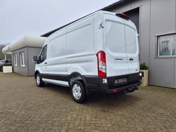 Frozen white frozen white Gebraucht 2024 Ford Transit Trend Van / Kleinbus | 29.655 € (Superpreis)